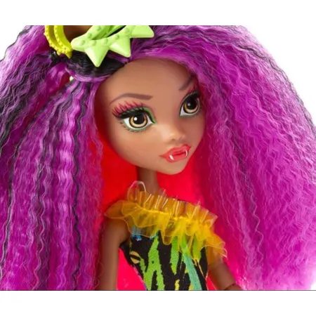 Monster High top Electrified Clawdeen Wolf Doll