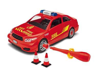 Revell Fire Chief Car 00810 - 0