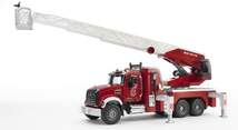 BRUDER® 2821 MACK Granite Feuerwehrleiterwagen mit Pumpe - 0