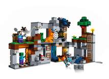LEGO® Minecraft™ 21147 Abenteuer in den Felsen - 6