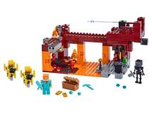 LEGO® Minecraft™ 21154 Die Brücke - 2
